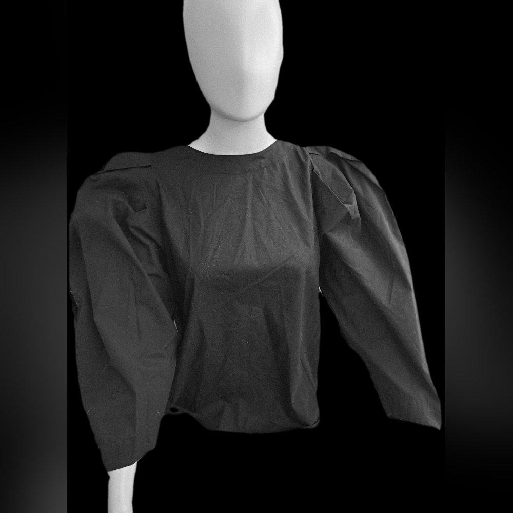 Mille Chic All Cotton Broadcloth Black Puff Sleeve Blouse